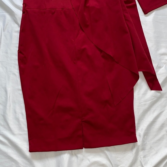 Chic Asymmetrical Red and Black Dress - Picture 11 of 14